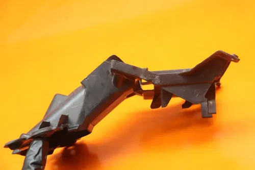 2011 SUZUKI GSXR 1000 REAR BACK TAIL UNDERTAIL BATTERY TRAY