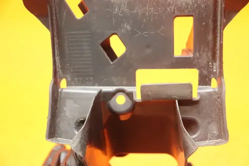2011 SUZUKI GSXR 1000 REAR BACK TAIL UNDERTAIL BATTERY TRAY