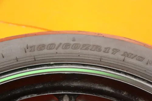 12-16 2016 KAWASAKI NINJA 650 OEM STRAIGHT REAR WHEEL BACK RIM W TIRE