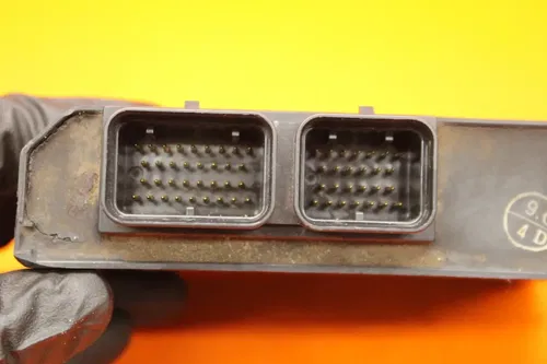 01-02 SUZUKI GSXR 1000 OEM ECU COMPUTER CONTROLLER UNIT BLACK BOX ECM CDI