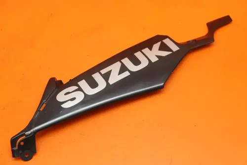 2006-2007 SUZUKI GSXR 600 OEM LEFT LOWER BOTTOM BELLY SIDE FAIRING COWL