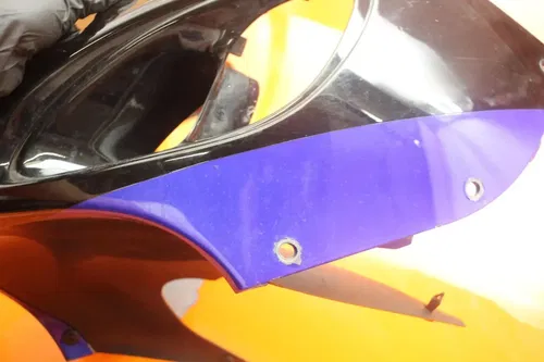 99-03 SUZUKI GSXR1300R BUSA OEM FRONT UPPER NOSE FAIRING COWL SHROUD