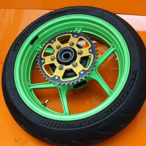 2013-2017 KAWASAKI NINJA ZX6R STRAIGHT REAR WHEEL BACK RIM W NEW MICHELIN TIRE
