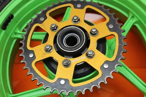 2013-2017 KAWASAKI NINJA ZX6R STRAIGHT REAR WHEEL BACK RIM W NEW MICHELIN TIRE