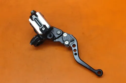 11-12 HONDA CBR 250R OEM FRONT BRAKE MASTER CYLINDER W/ LEVER