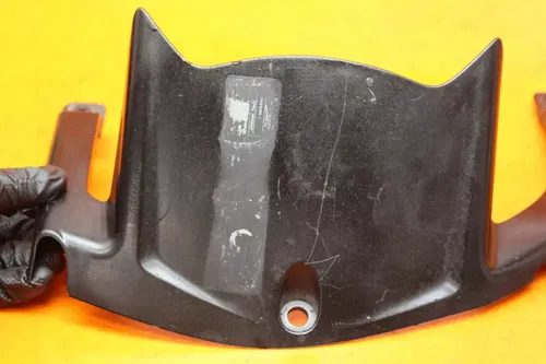 2011-2014 KAWASAKI NINJA ZX10R OEM REAR BACK WHEEL TIRE HUGGER FENDER