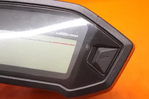 2018 HONDA GROM 125 OEM SPEEDO TACH GAUGES DISPLAY CLUSTER SPEEDOMETER