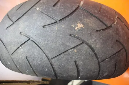 06-09 SUZUKI BOULEVARD M109R VZR1800 OEM STRAIGHT REAR WHEEL BACK RIM