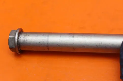 02-03 KAWASAKI NINJA ZX9R OEM STRAIGHT FRONT WHEEL RIM AXLE PIVOT BOLT