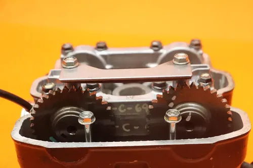 2011-2013 HONDA CBR 250R OEM ENGINE TOP END CYLINDER HEAD