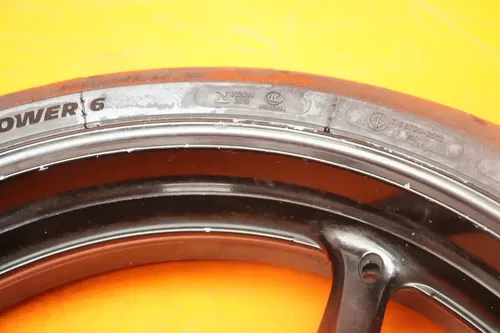 2008-2019 SUZUKI GSXR 600 750 FRONT WHEEL RIM W MICHELIN TIRE