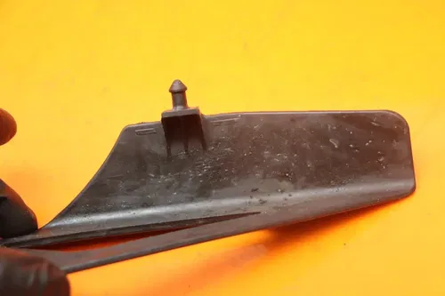 04-05 KAWASAKI NINJA ZX10R OEM REAR BACK DRIVE CHAIN GUARD COVER SHIELD