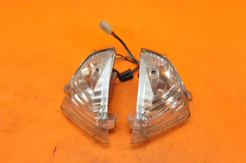 2006-2007 SUZUKI GSXR 600 750 OEM RIGHT REAR BACK TURN SIGNAL LIGHT INDICATOR