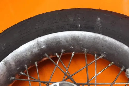 2007 HARLEY-DAVIDSON SOFTAIL DELUXE FLSTN OEM STRAIGHT FRONT WHEEL RIM W TIRE