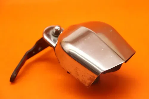 2013 HARLEY-DAVIDSON ELECTRA GLIDE OEM HORN SIGNAL
