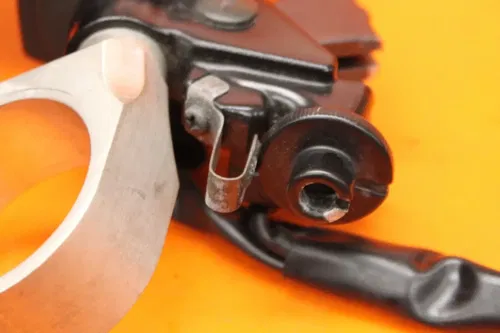 04-08 2006 YAMAHA YZF R1 OEM LEFT CLIP ON HANDLEBAR W SWITCHES