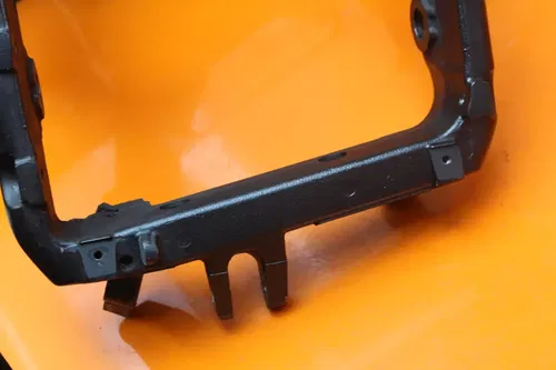 04-06 YAMAHA YZF R1 STRAIGHT FRAME CHASSIS C 5VY-21110-20-P0 386-334-6729 4 DET