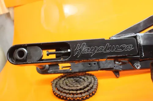 04-07 SUZUKI GSXR1300R BUSA EXTENDED REAR SWINGARM BACK SUSPENSION SWING ARM