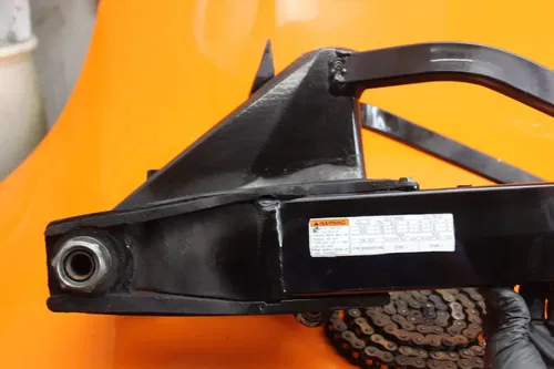 04-07 SUZUKI GSXR1300R BUSA EXTENDED REAR SWINGARM BACK SUSPENSION SWING ARM