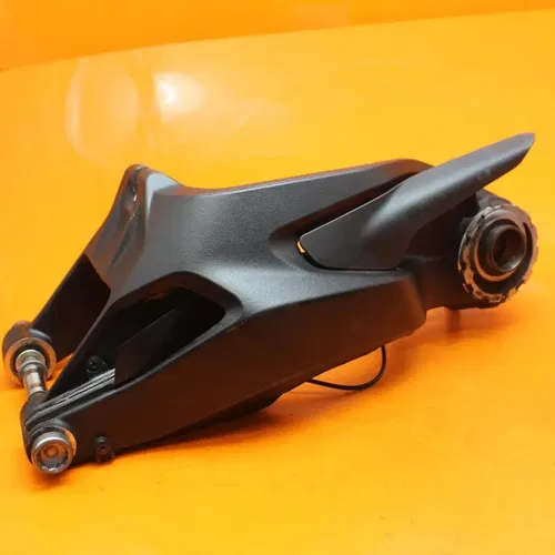 16-18 DUCATI MONSTER 1200 R OEM REAR SWINGARM BACK SUSPENSION SWING ARM *MINT*