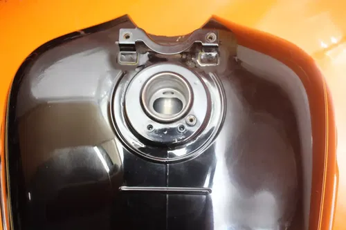 2011 KAWASAKI VULCAN 1700 VOYAGER ABS OEM GAS TANK FUEL PETROL RESERVOIR