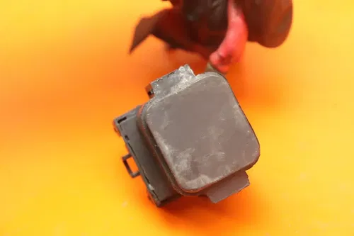 06-09 YAMAHA YZF R6S 03-05 R6 OEM ENGINE STARTER RELAY STARTING MOTOR SWITCH