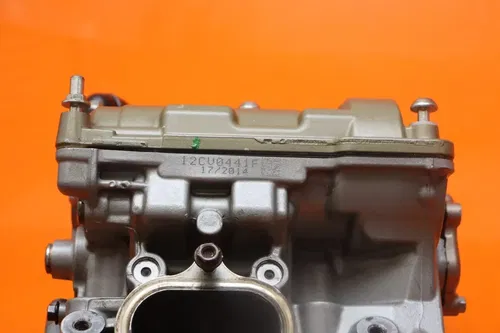 2012-2014 DUCATI 1199 PANIGALE OEM ENGINE VERTICAL TOP END CYLINDER HEAD