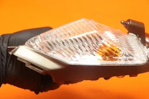 2009-2011 SUZUKI GSXR 1000 OEM REAR LEFT RIGHT TURN SIGNALS LIGHT INDICATORS