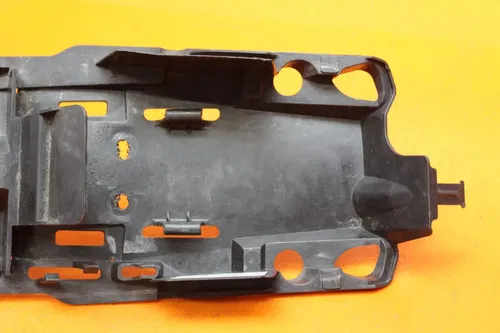2006 2007 SUZUKI GSXR 600 750 OEM REAR BACK TAIL UNDERTAIL BATTERY TRAY PLASTIC