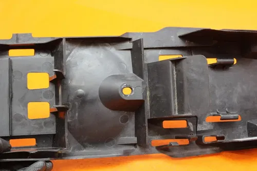 2006 2007 SUZUKI GSXR 600 750 OEM REAR BACK TAIL UNDERTAIL BATTERY TRAY PLASTIC