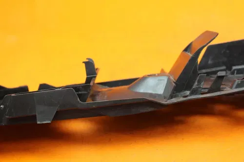 2006 2007 SUZUKI GSXR 600 750 OEM REAR BACK TAIL UNDERTAIL BATTERY TRAY PLASTIC