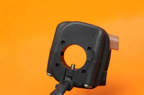 12-15 APRILIA TUONO V4R RSV4 OEM RIGHT CLIP ON HANDLE KILL OFF START SWITCH