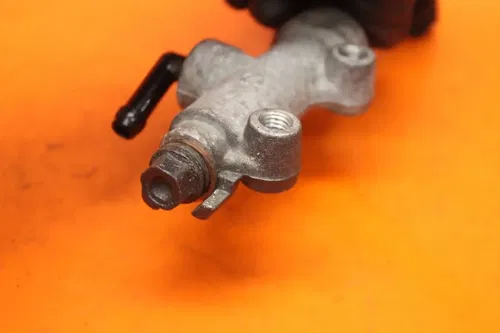 05-06 KAWASAKI NINJA ZX6R OEM REAR BACK BRAKE MASTER CYLINDER