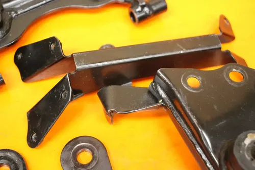 2013-2017 KAWASAKI NINJA EX300 OEM ENGINE MOTOR MOUNT STAY BRACKETS 31059-0061