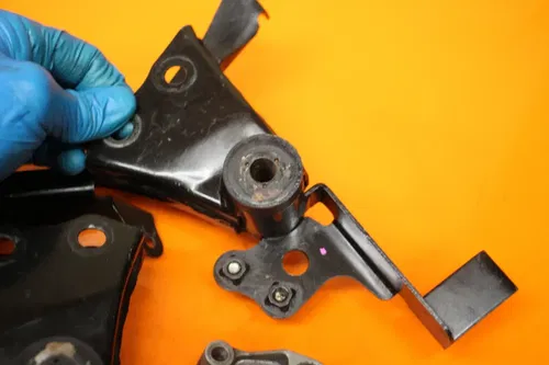 2013-2017 KAWASAKI NINJA EX300 OEM ENGINE MOTOR MOUNT STAY BRACKETS 31059-0061