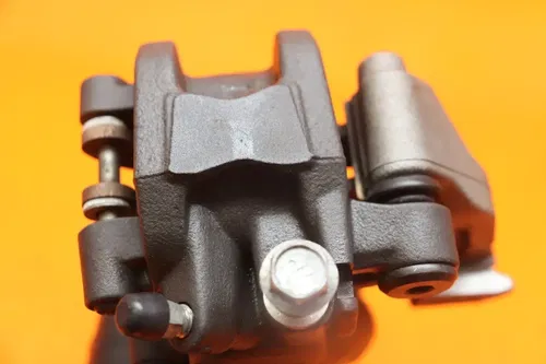 2023 11-24 SUZUKI GSXR 600 750 REAR BACK BRAKE CALIPER W MOUNT BRACKET