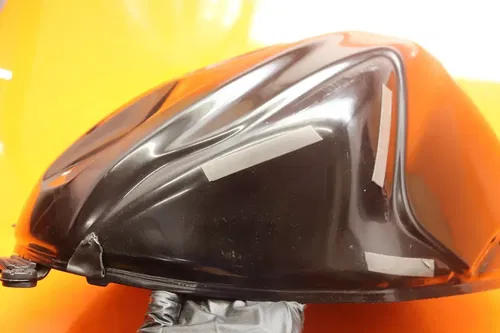 11-19 SUZUKI GSXR 600 750 OEM GAS TANK FUEL CELL PETROL RESERVOIR
