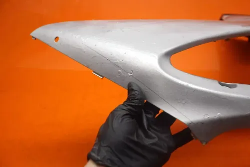 2007 2008 SUZUKI GSXR 1000 OEM RIGHT MID UPPER SIDE FAIRING COWL PLASTIC