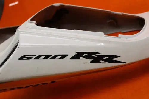 03-04 HONDA CBR600RR ZXMT REAR BACK TAIL FAIRING COWL SHROUD 77210-MEE-000ZC