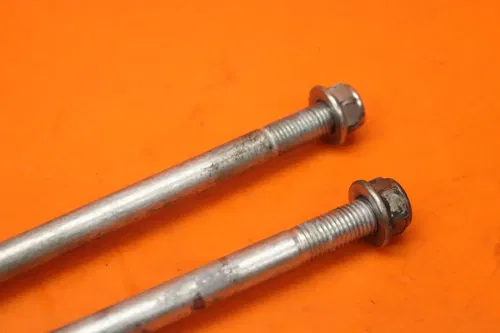 01-08 SUZUKI GSXR 1000 OEM ENGINE MOUNTING BOLTS HARDWARE MOTOR SCREWS