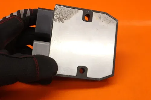 06-15 YAMAHA FZ1 OEM RECTIFIER VOLTAGE REGULATOR