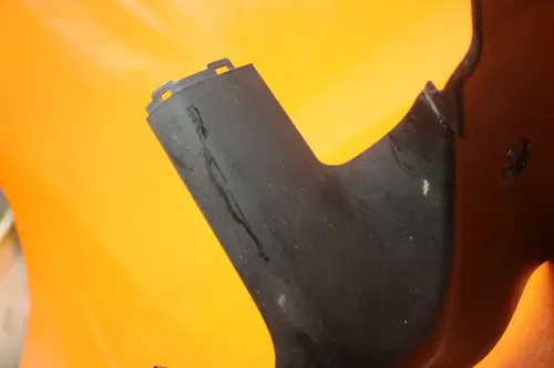 06-09 SUZUKI BOULEVARD M109R VZR1800 OEM LEFT FRONT RADIATOR TRIM COWL FAIRING