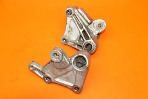 2001 HONDA CBR600F4I OEM ENGINE MOUNT MOTOR BRACKET