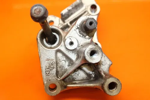 2001 HONDA CBR600F4I OEM ENGINE MOUNT MOTOR BRACKET