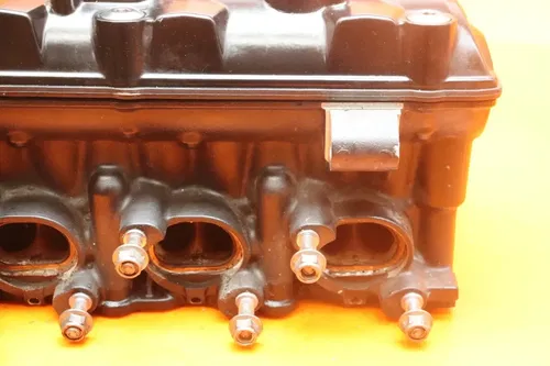 2013-2017 TRIUMPH DAYTONA 675 OEM ENGINE TOP END CYLINDER HEAD