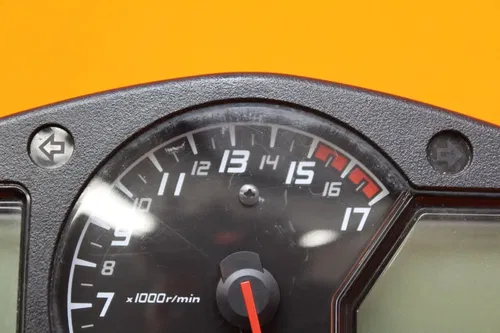 13-22 HONDA CBR600RR OEM SPEEDO TACH GAUGES DISPLAY CLUSTER SPEEDOMETER *1,674m*
