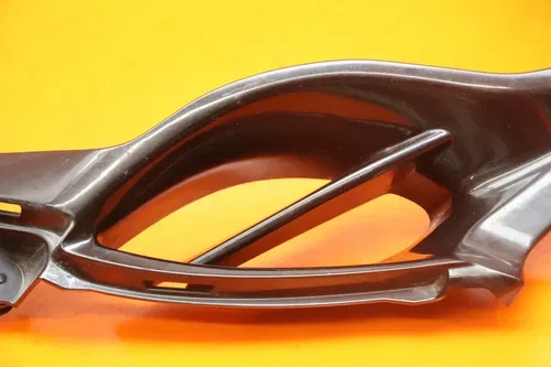 2011 SUZUKI GSXR 1000 AFTERMARKET FRONT CENTER COWL FAIRING
