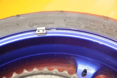 2006-2007 SUZUKI GSXR 600 750 OEM STRAIGHT REAR WHEEL BACK RIM