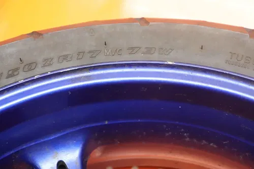 2006-2007 SUZUKI GSXR 600 750 OEM STRAIGHT REAR WHEEL BACK RIM