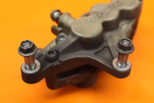 00-01 KAWASAKI NINJA ZX12R OEM RIGHT LEFT FRONT BRAKE CALIPER SET PAIR CALIPERS